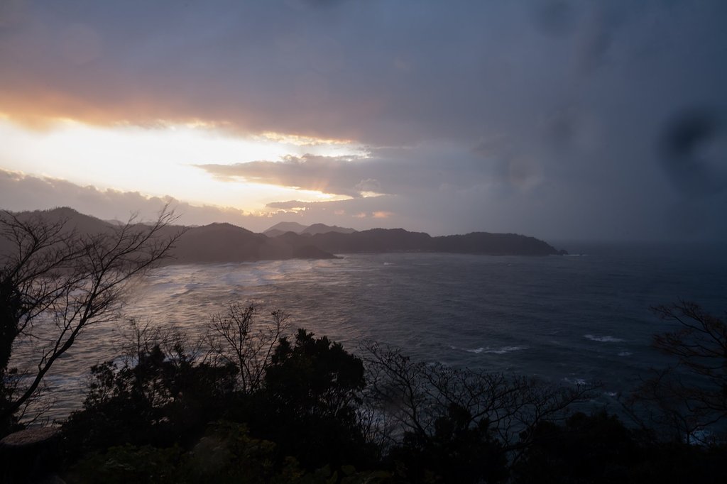 暴風雨2