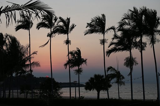 南緯１２度の海
