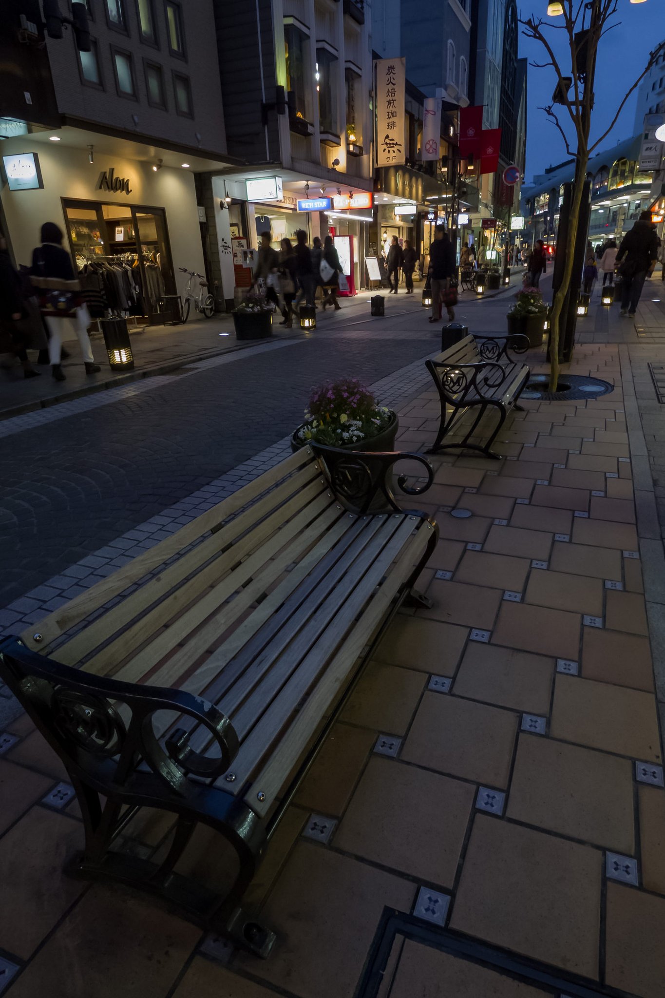 夕暮れベンチ