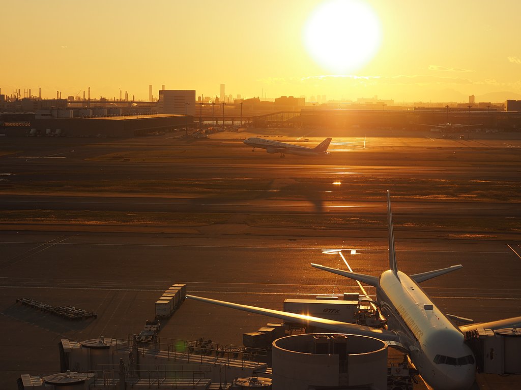 羽田空港夕景その１