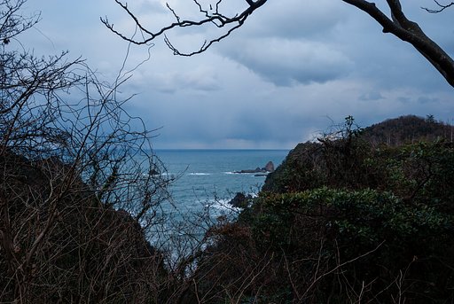 陸上岬の兵庫県側を。