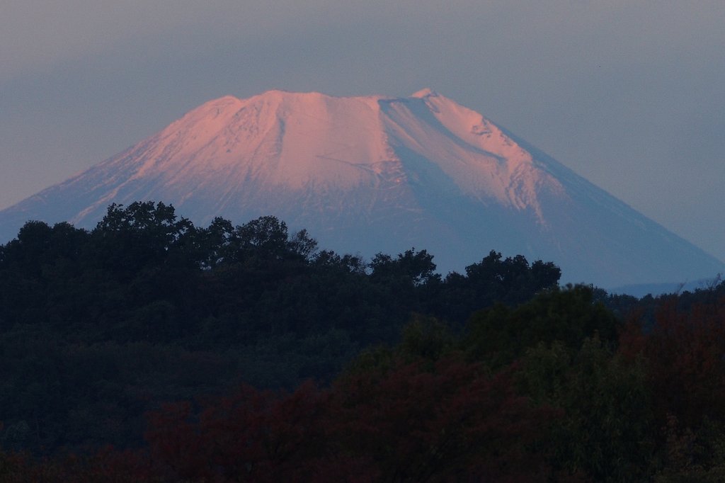 秋の紅富士