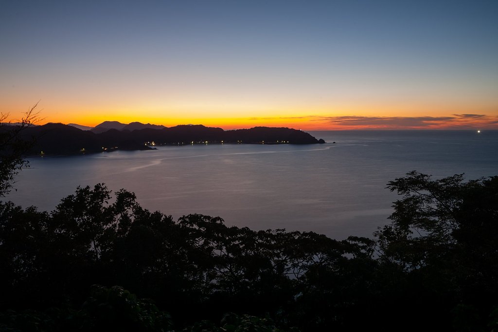 展望休憩舎からの夜景。