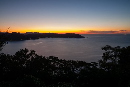 展望休憩舎からの夜景。