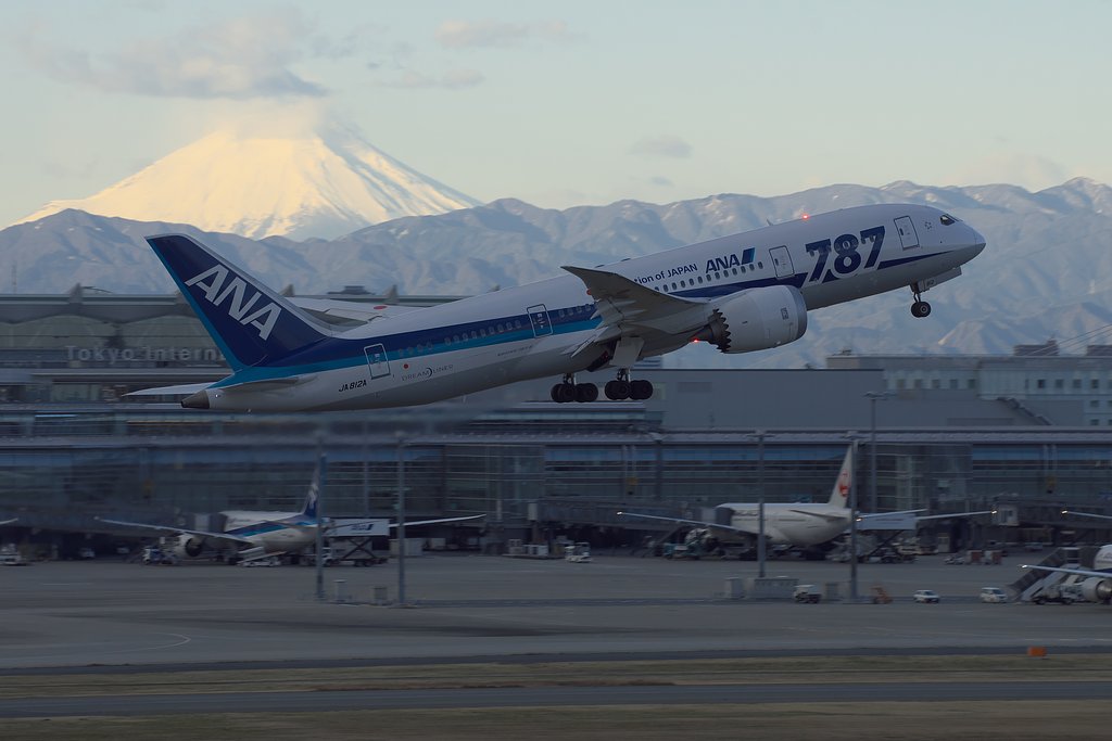 羽田空港より初富士