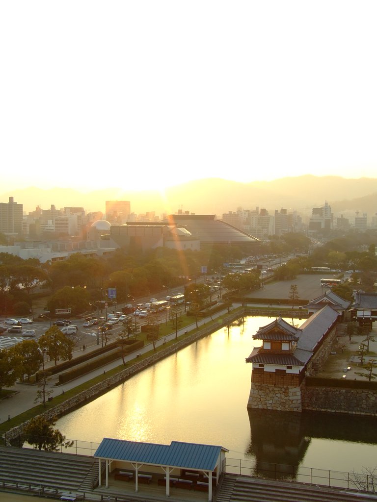 夕日と町並みの両立？