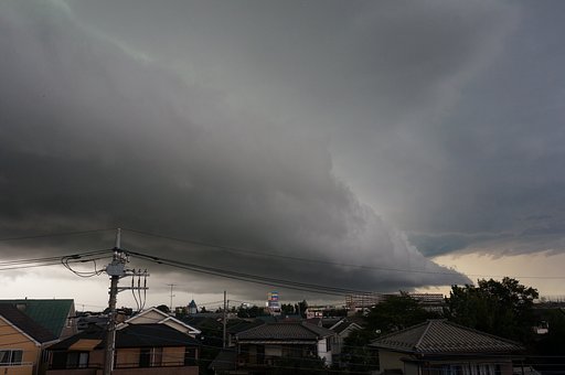 あやしい【雲】