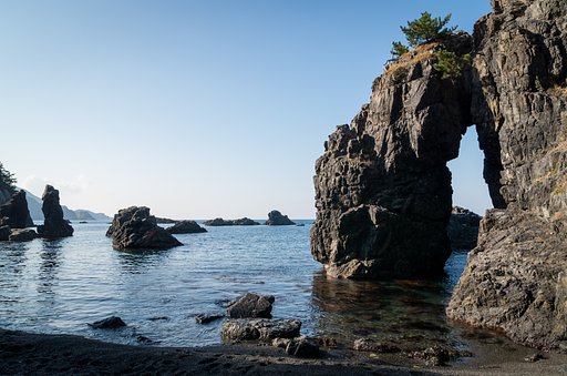 岩