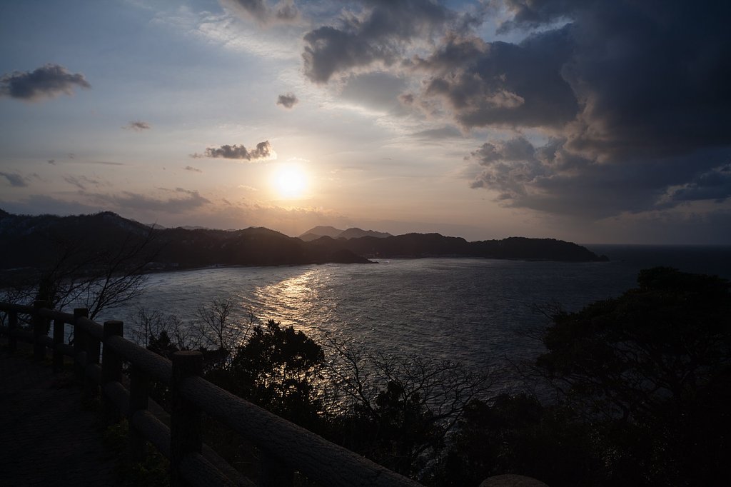 冬の日本海-2。