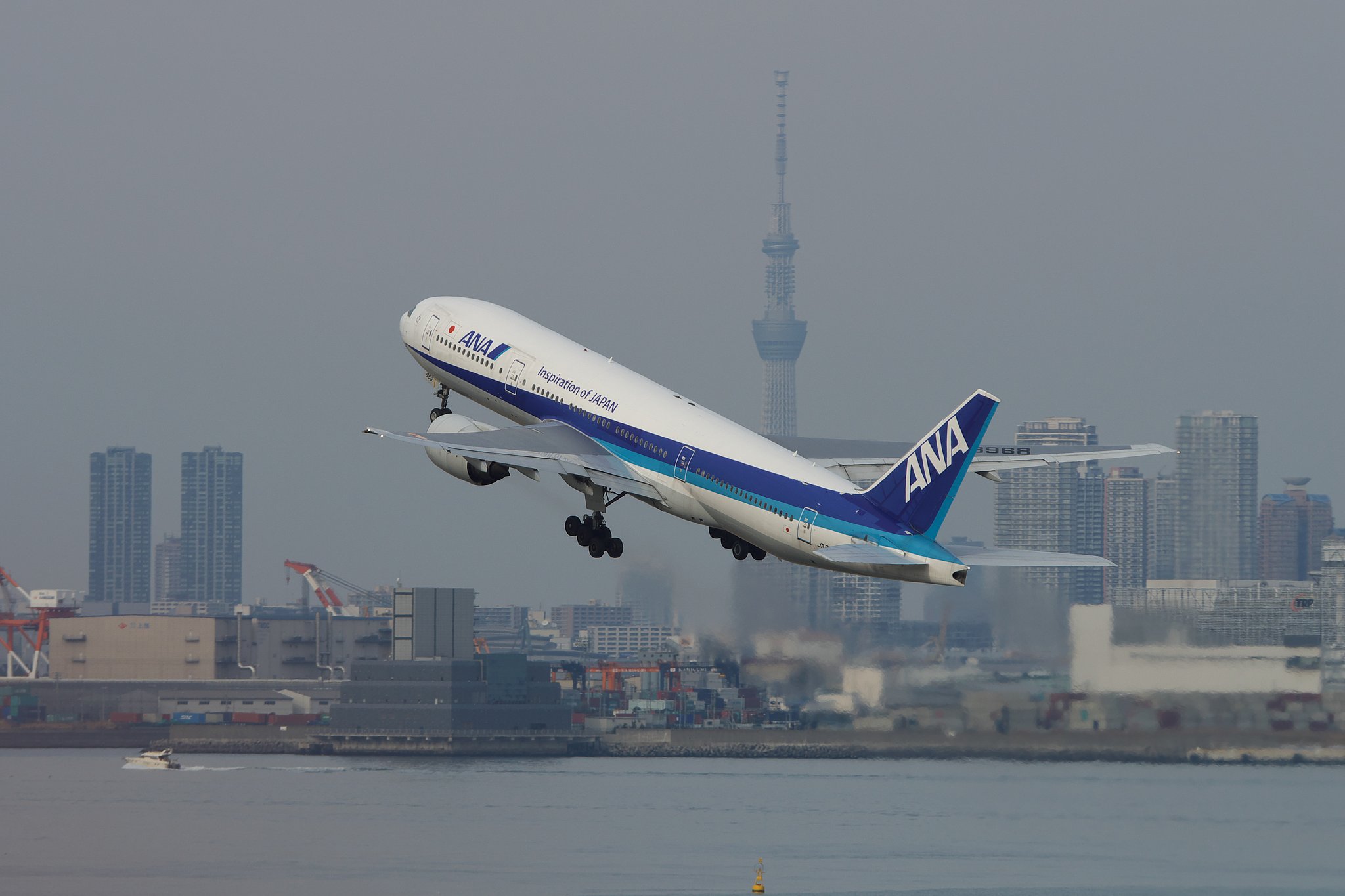 34R離陸とスカイツリーとの絡み
