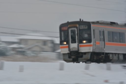 雪の中を疾走