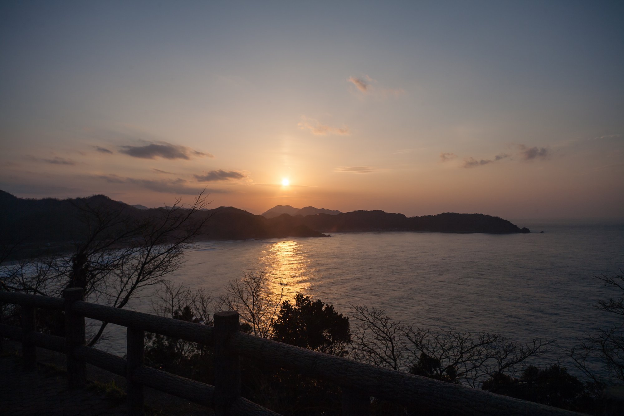 夕方には綺麗な夕焼けに。