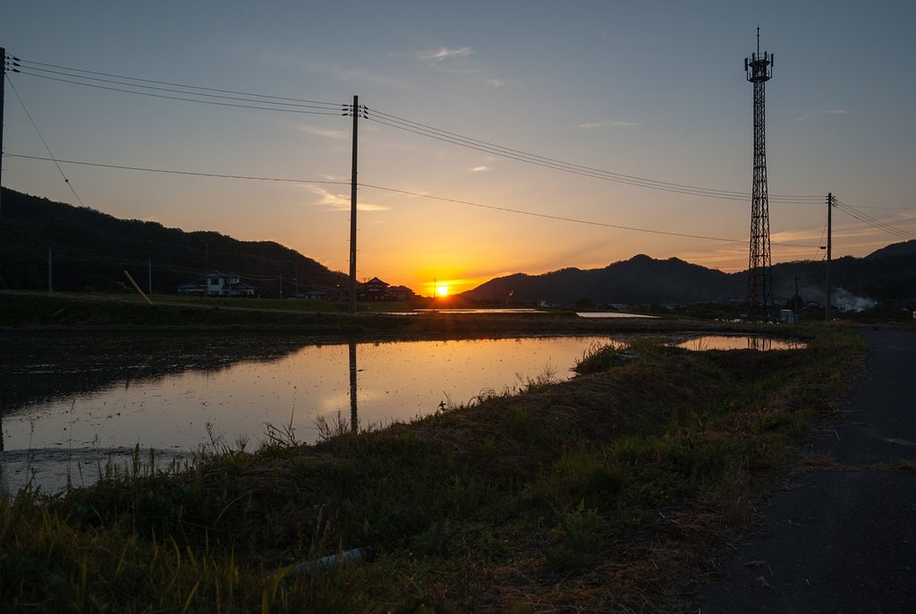 美しい夕焼けに。
