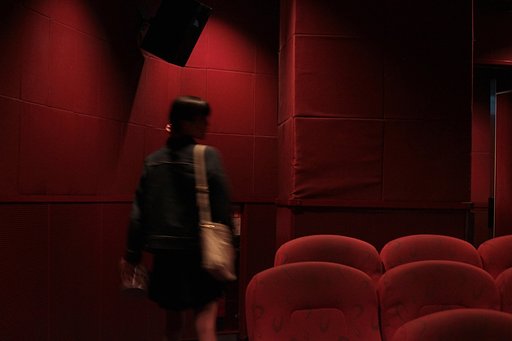 【影あそび】 映画館