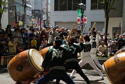TAMRON 28-300mm F3.5-6.3 VC