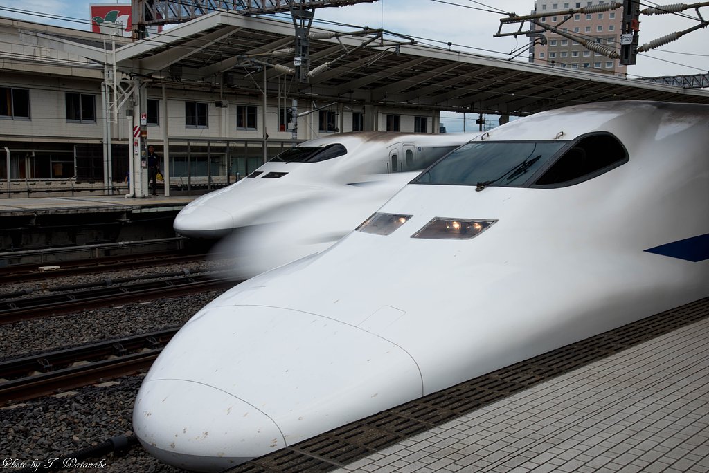 通過列車の残像