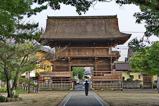 【フリー】甚目寺観音　南大門（仁王門・重要文化財）