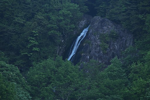 大倉滝遠望