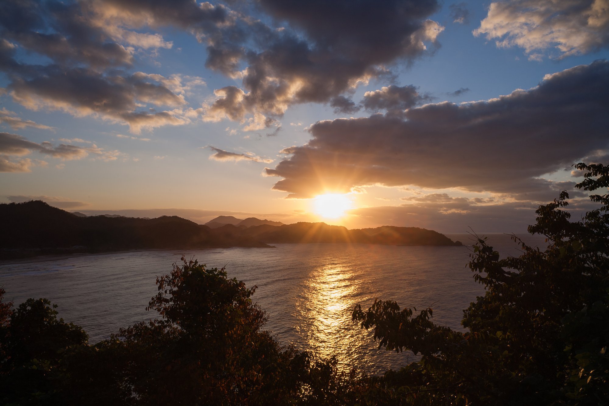 陸上岬からの夕焼け-2。
