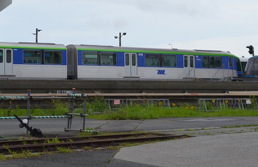 東京モノレール　新型車両１００００形
