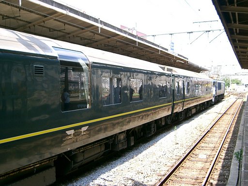 寝台特急「トワイライトエクスプレス」　品川駅
