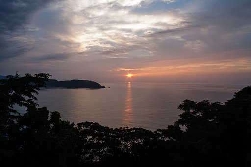 日本海の夕焼け。