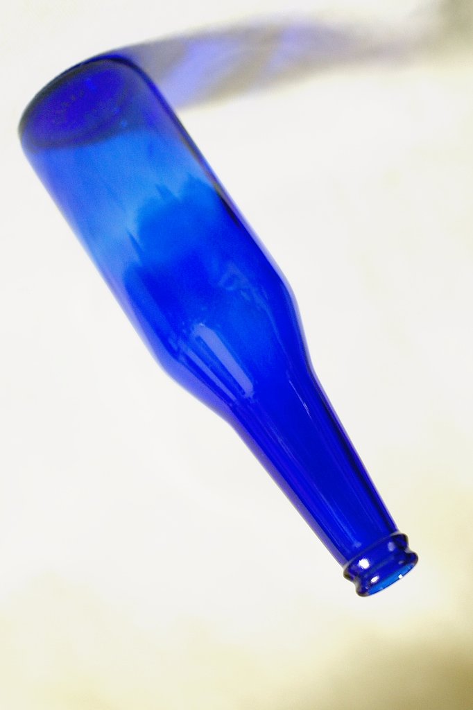 Ｓｏｍｅｔｈｉｎｇ Ｂｌｕｅ