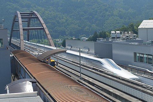 山梨リニア実験線