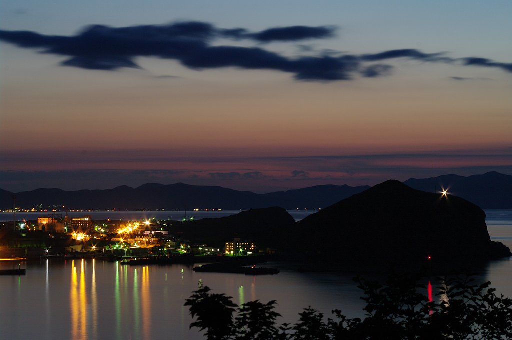 港の夕景