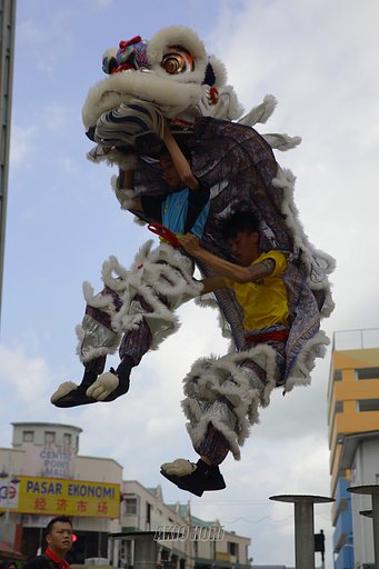 明日に向かって、飛べ！