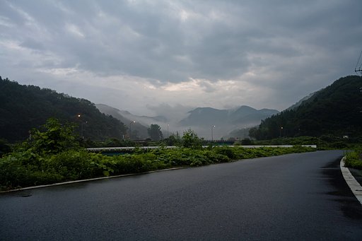 雨後曇り。