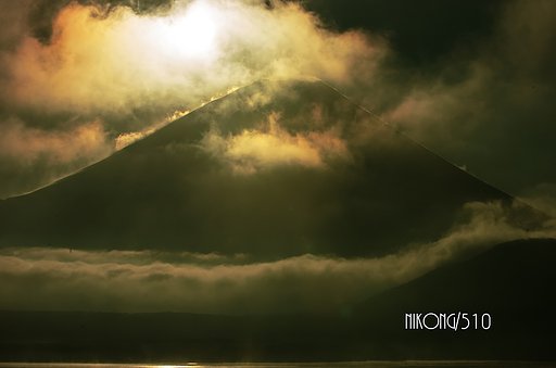 2014晦日の本栖湖富士山
