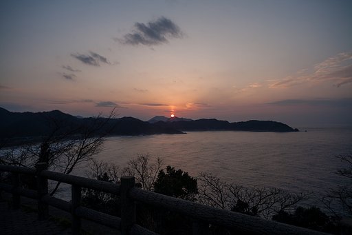 美しい夕焼け、その後・・。