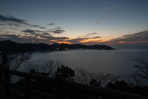 日本海の夕暮れ!