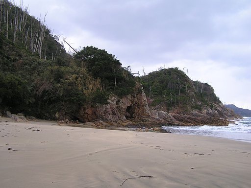 熊井浜西側。