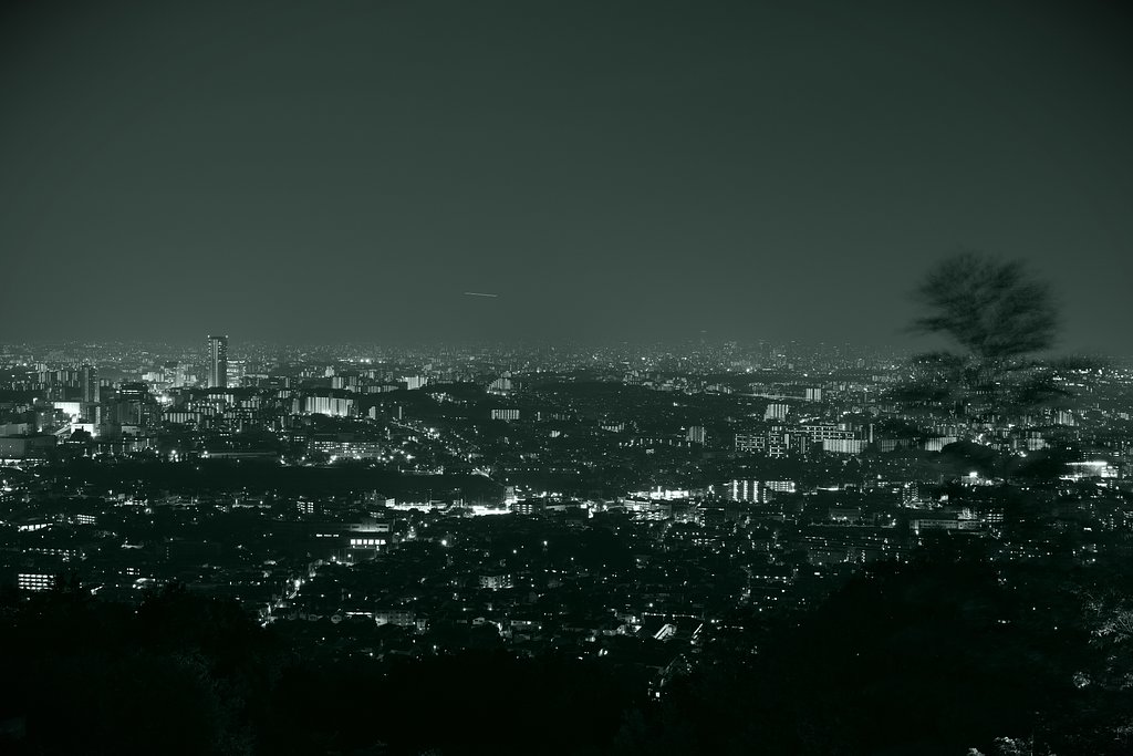 【広がり】夜の光