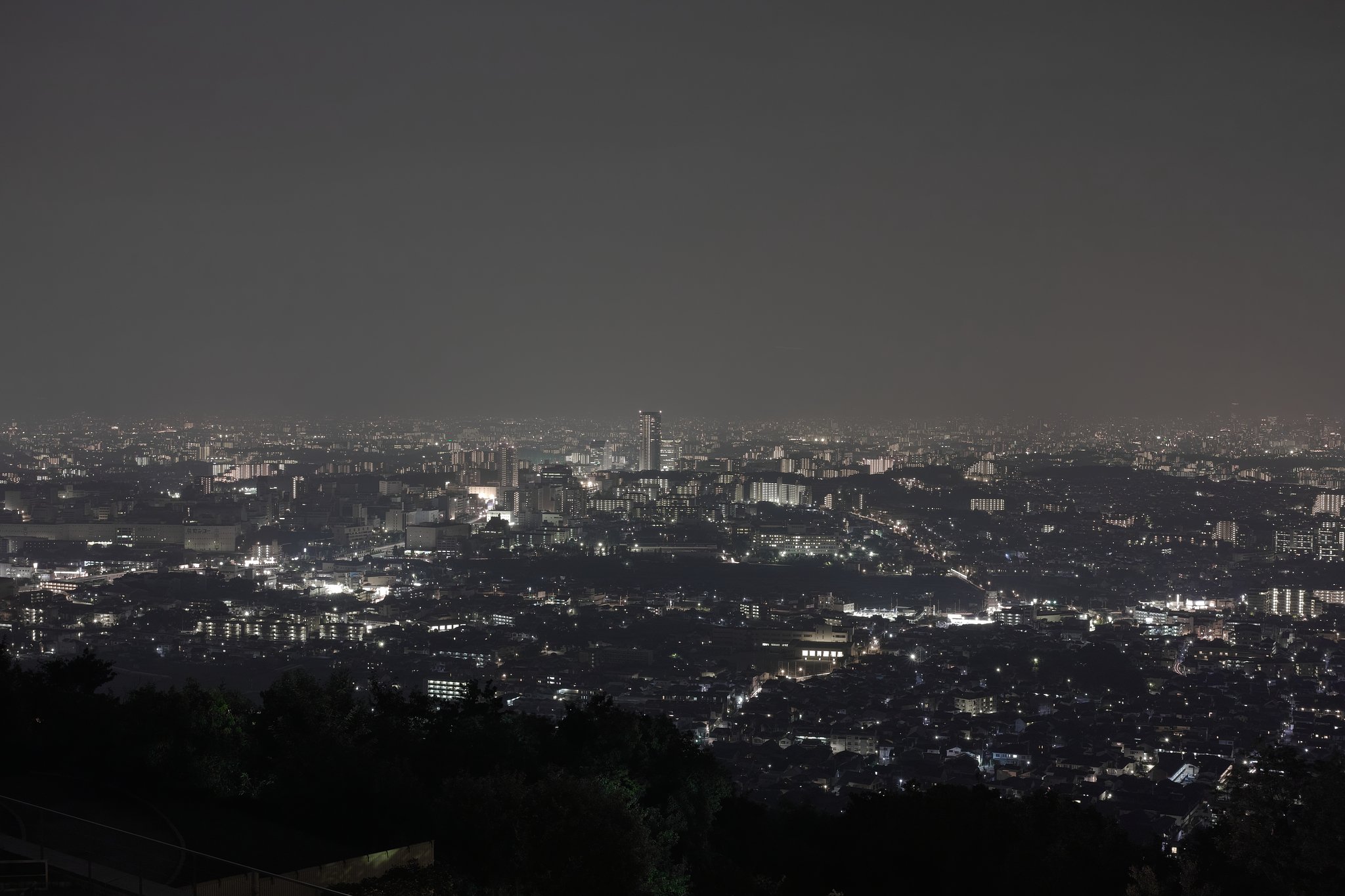 【暑】熱帯夜　夜景