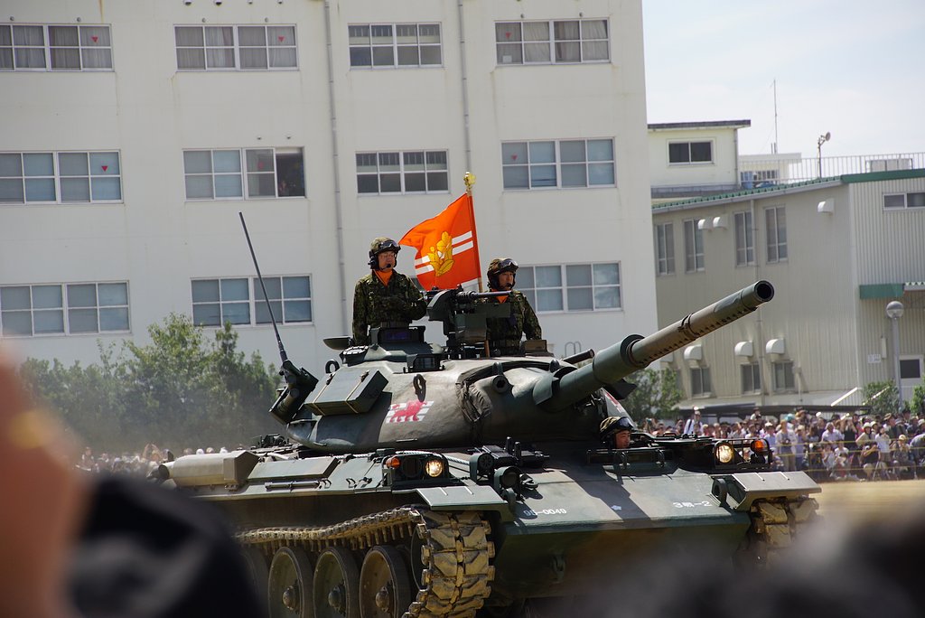 自衛隊伊丹駐屯地創隊55周年記念行事