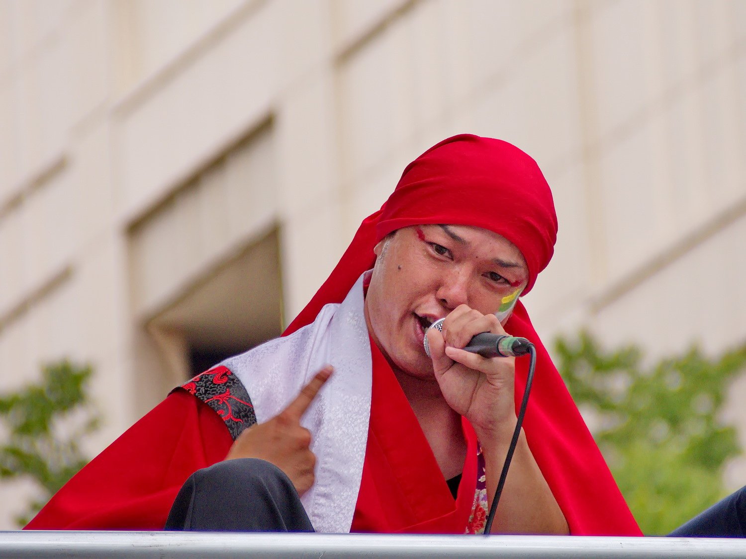 【暑】日本ど真ん中祭りはじまる。 歌殿