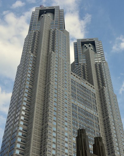 都庁と都庁の砂像