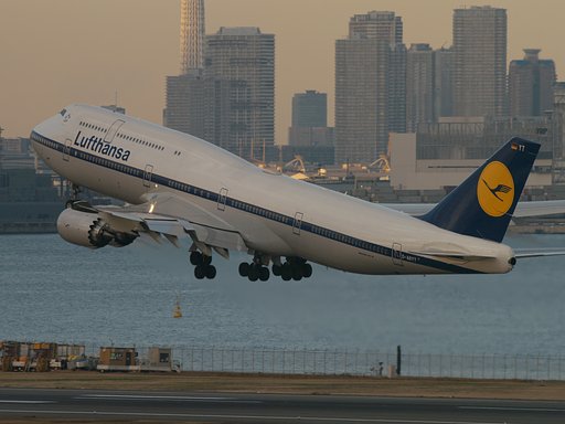 ルフトハンザ747-8（D-ABYT）