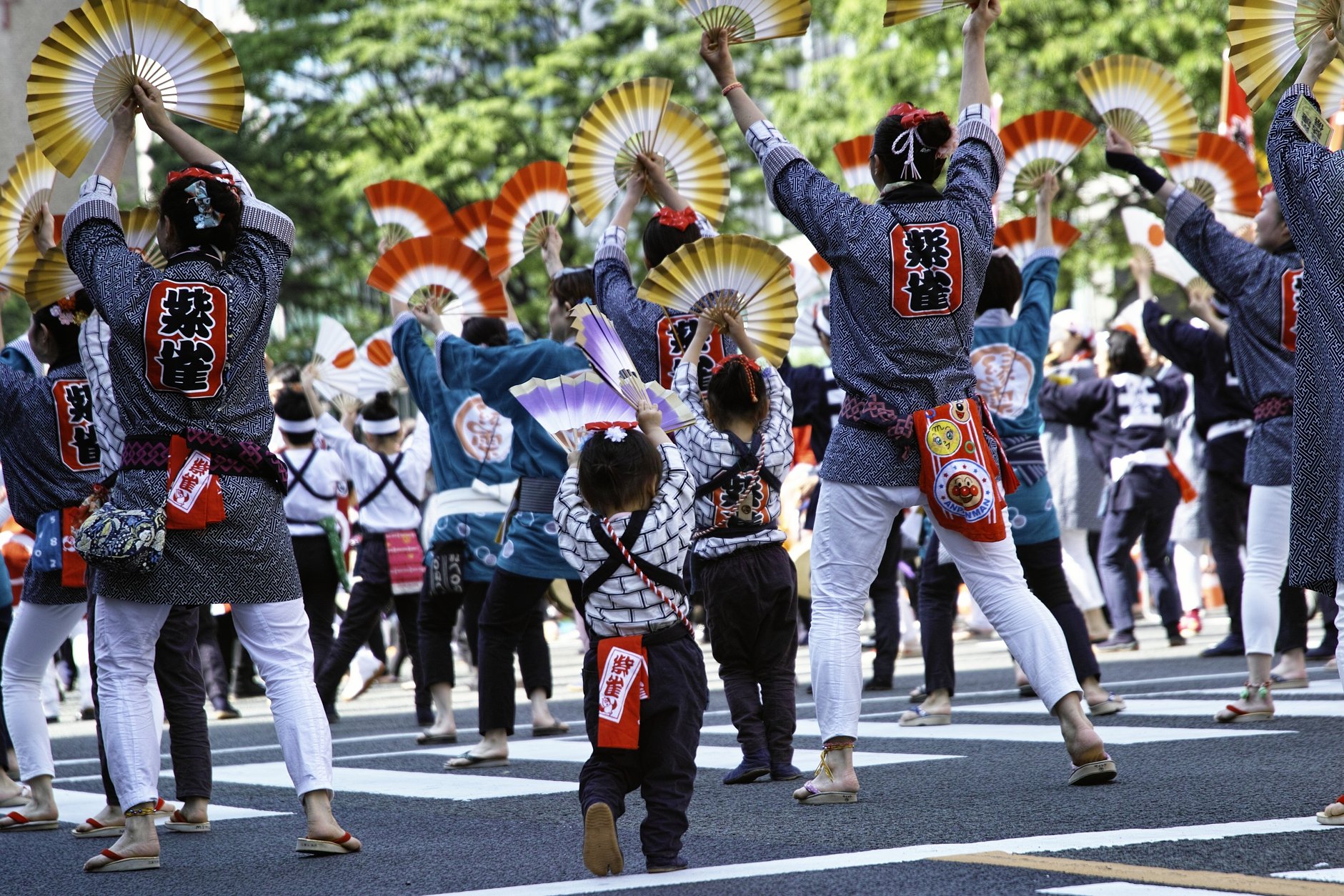 すずめ踊り