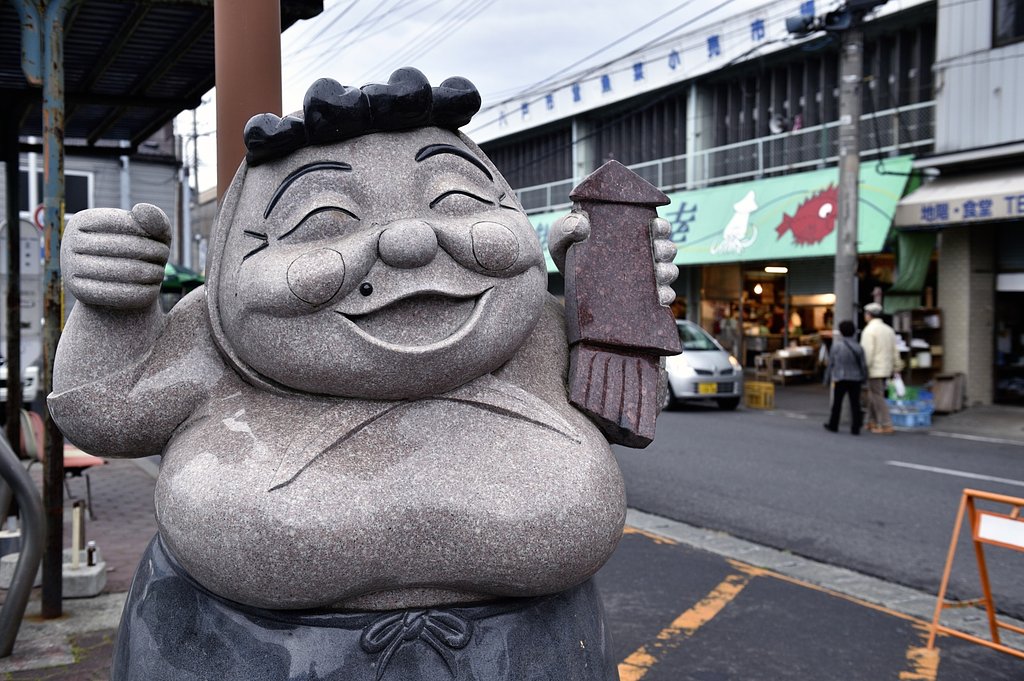 いさばのかっちゃ　の像