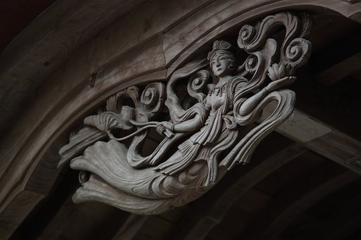 切幡寺の天女？