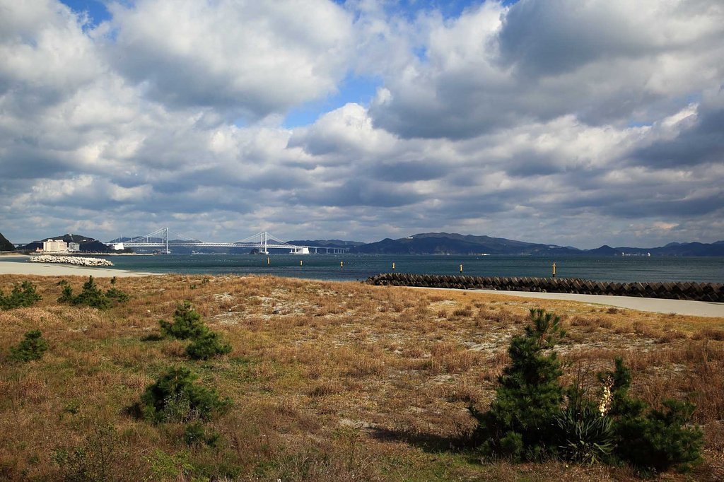 鳴門大橋遠景