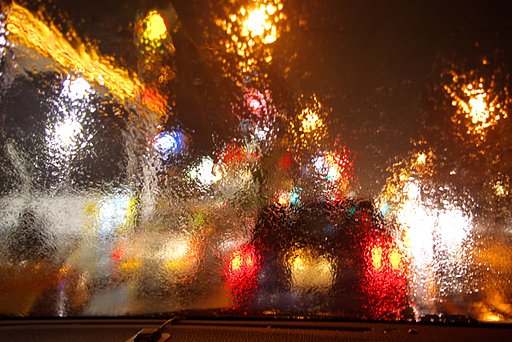 雨の山手通り