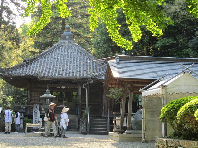井戸寺