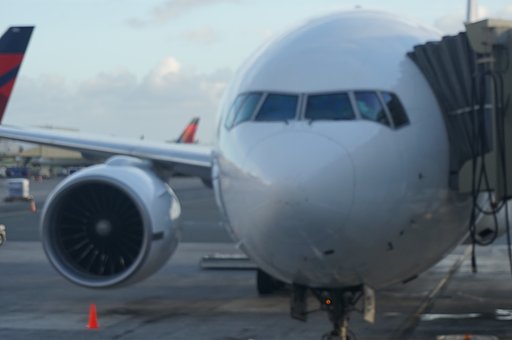 Ｂ７７７