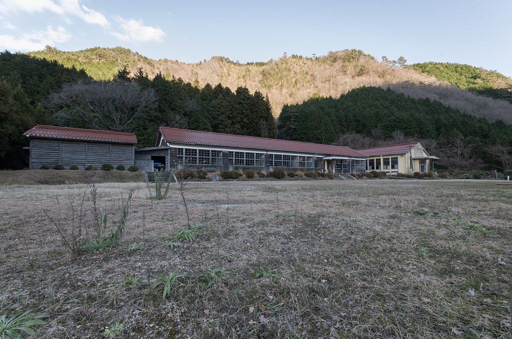 山の廃校