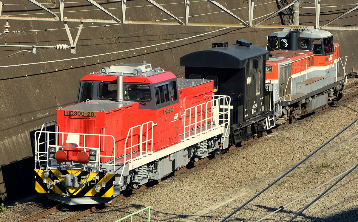 HD300＋緩急車＋DE10